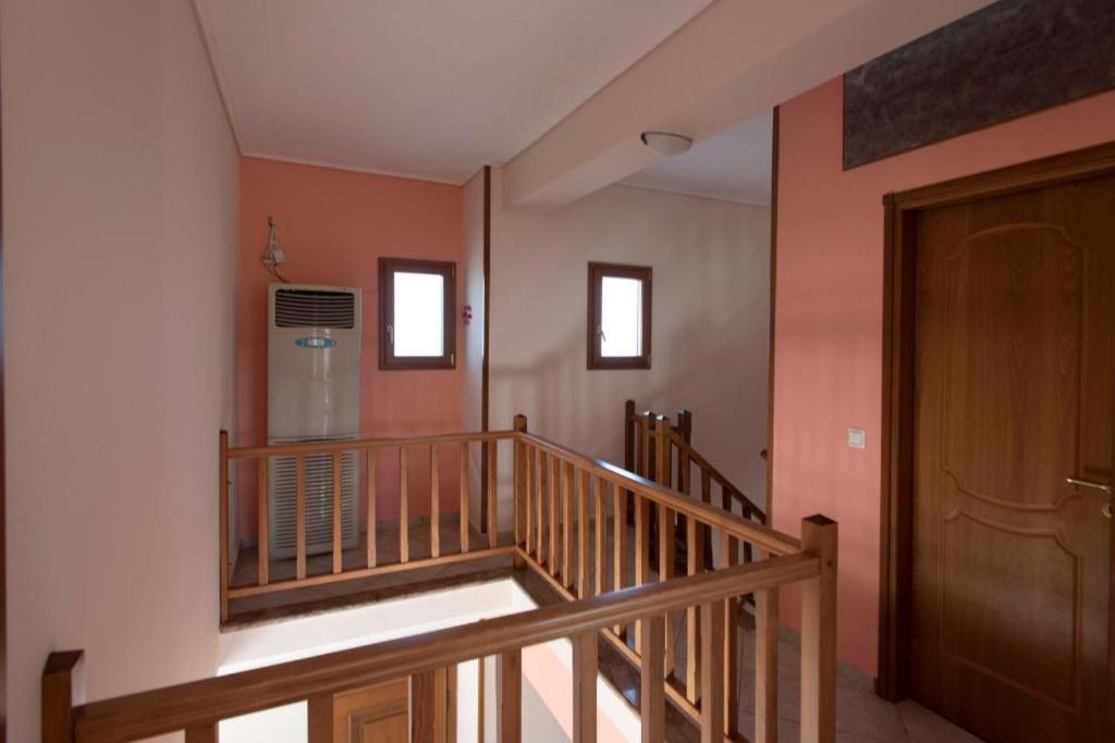 Tragana Villa מראה חיצוני תמונה